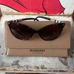 Burberry Sunglasses 