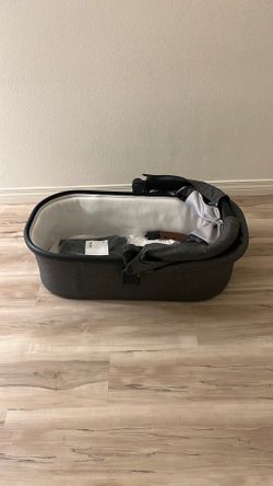 UppaBaby Stroller Bassinet v3 Charcoal Gray