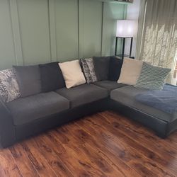 2 Piece Sectional 