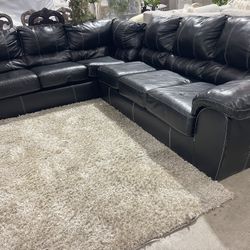 Sectional Sofa 