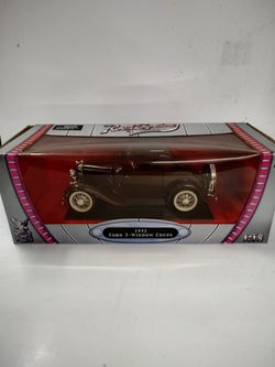 1/18 scale antique car