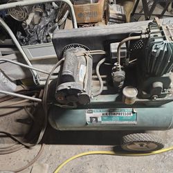 CRAFTSMAN AIR COMPRESSOR