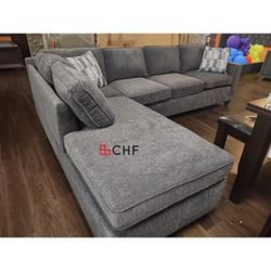 Modern living room sectional sofa  