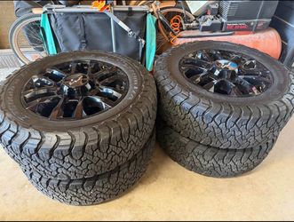 Chevy Silverado 2500 wheels 20