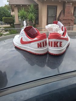 Nike  shoes
