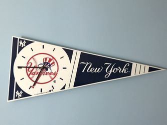 Ny yankee clock