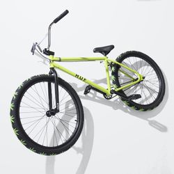 HUF X Cult Cruiser Bike 26 for Sale in Tracy CA OfferUp