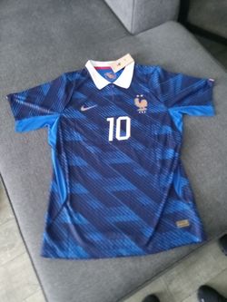France 🇫🇷 jerseys #10 mbappé Size xl