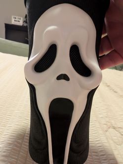 Scream 7 Gripper black cup