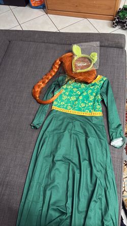 Fiona costume for girls