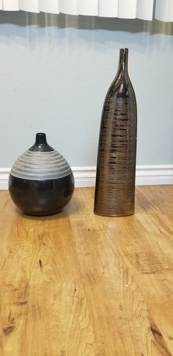 decorative vases