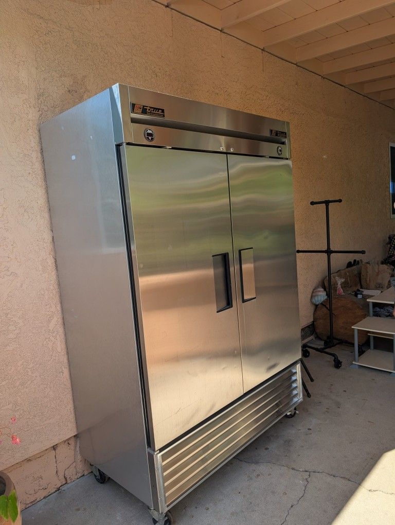 Commercial Freezer/Fridge