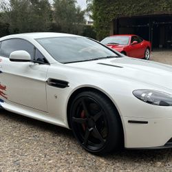 Aston Martin Vantage 6 Speed 