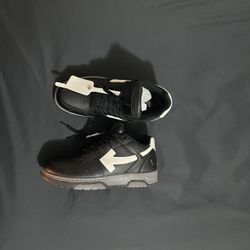 Off White Out Of Office With Box 