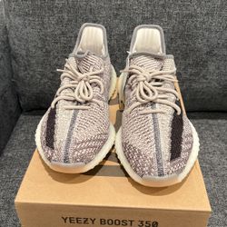 DS Yeezy Boost 350 V2 Zyon 