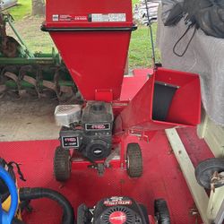 Leaf And Wood Chipper