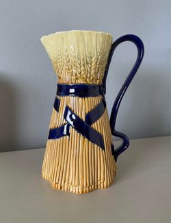 RARE 1990s Bordallo Pinheiro Blue Ribbon Banding Wheat Sheaf Pitcher