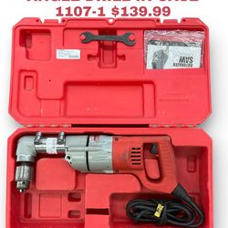 MILWAUKEE RIGHT ANGLE DRILL IN CASE 1107-1