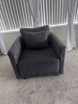 Arm chair