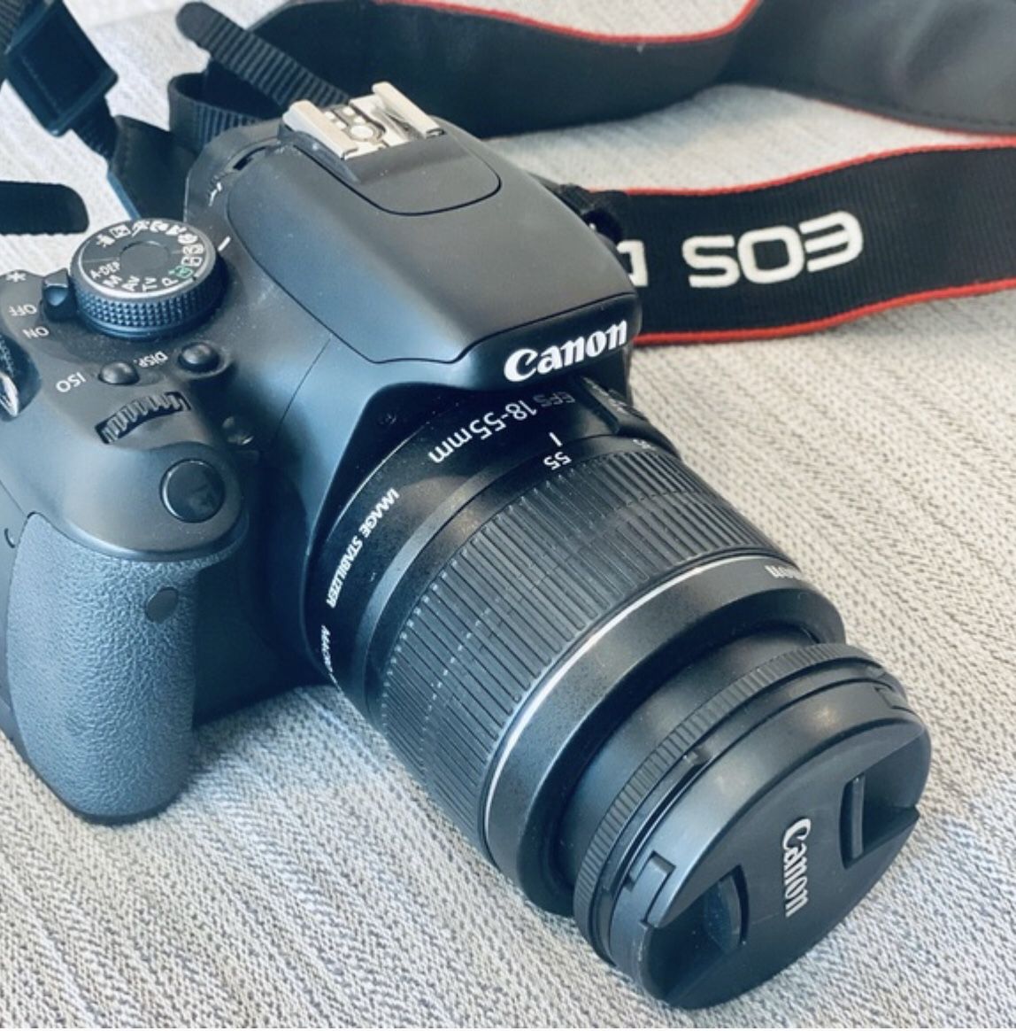 Canon T5 DSLR CAMERA 🎥