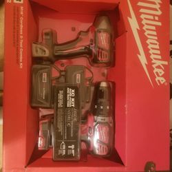 Milwaukee Hammer Drill Combo