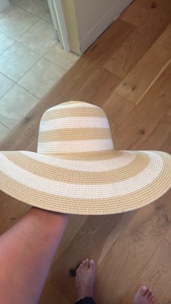 Free hat
