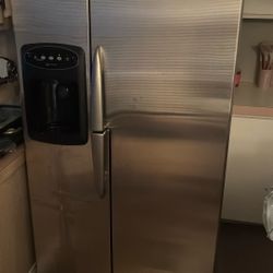 Maytag Fridge 