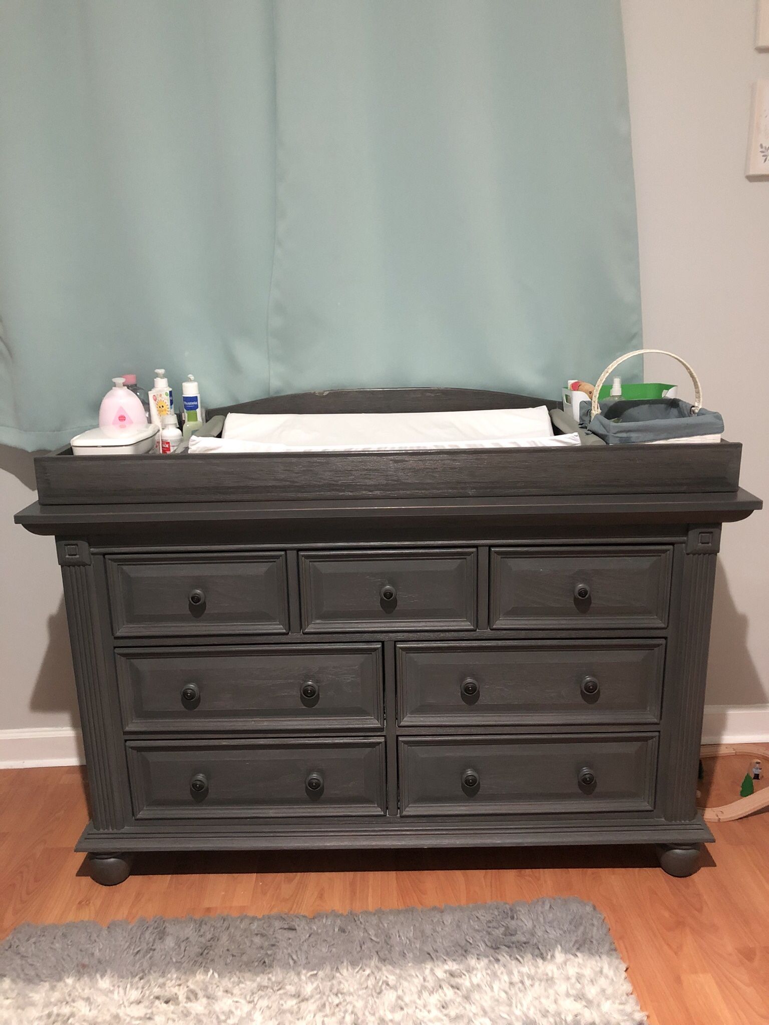 Oxford Baby Gray Dresser And Changing Table