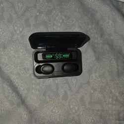 Wireless Earphones With Built In Powerbank