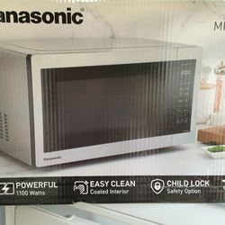 NEW/New/ Microondas Panasonic 1.3 Cu. Ft.. 1100 Watts Midsize Stainless Steel Microwave OVEN PANASONIC