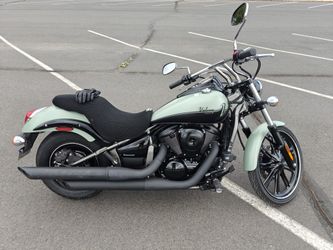 2023 Kawasaki Vulcan 900 Custom