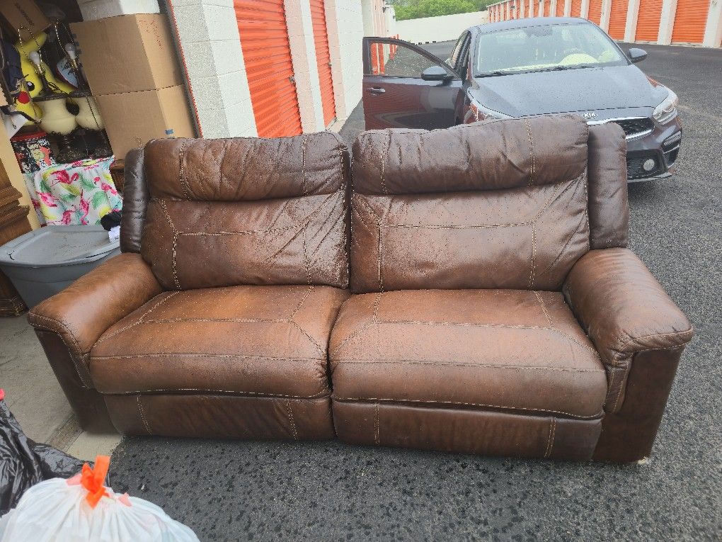 Electric Reclining Couch $100 