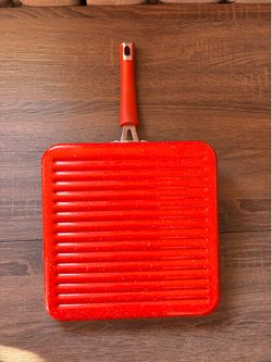 New Pioneer Woman Red 11”Non Stick Griddle Grill Pan Speckled