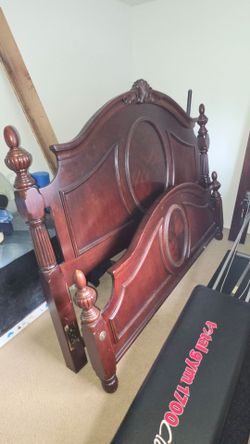FREE KING HEAD & FOOTBOARD