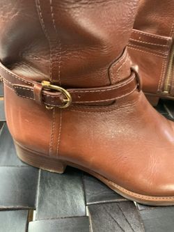 Tory Burch Women Nadine 5207 Brown Leather Horse Bit Equestrian Riding  Boots  for Sale in Moreno Valley, CA - OfferUp