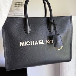 MK Mirella Medium Pebbled Leather Tote Bag