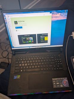 MSI GE68HX with I9 13950hx 2.2ghz, 16gb of ram, 1tb SSD, Nvidia RTX 4080 12gb powerhouse