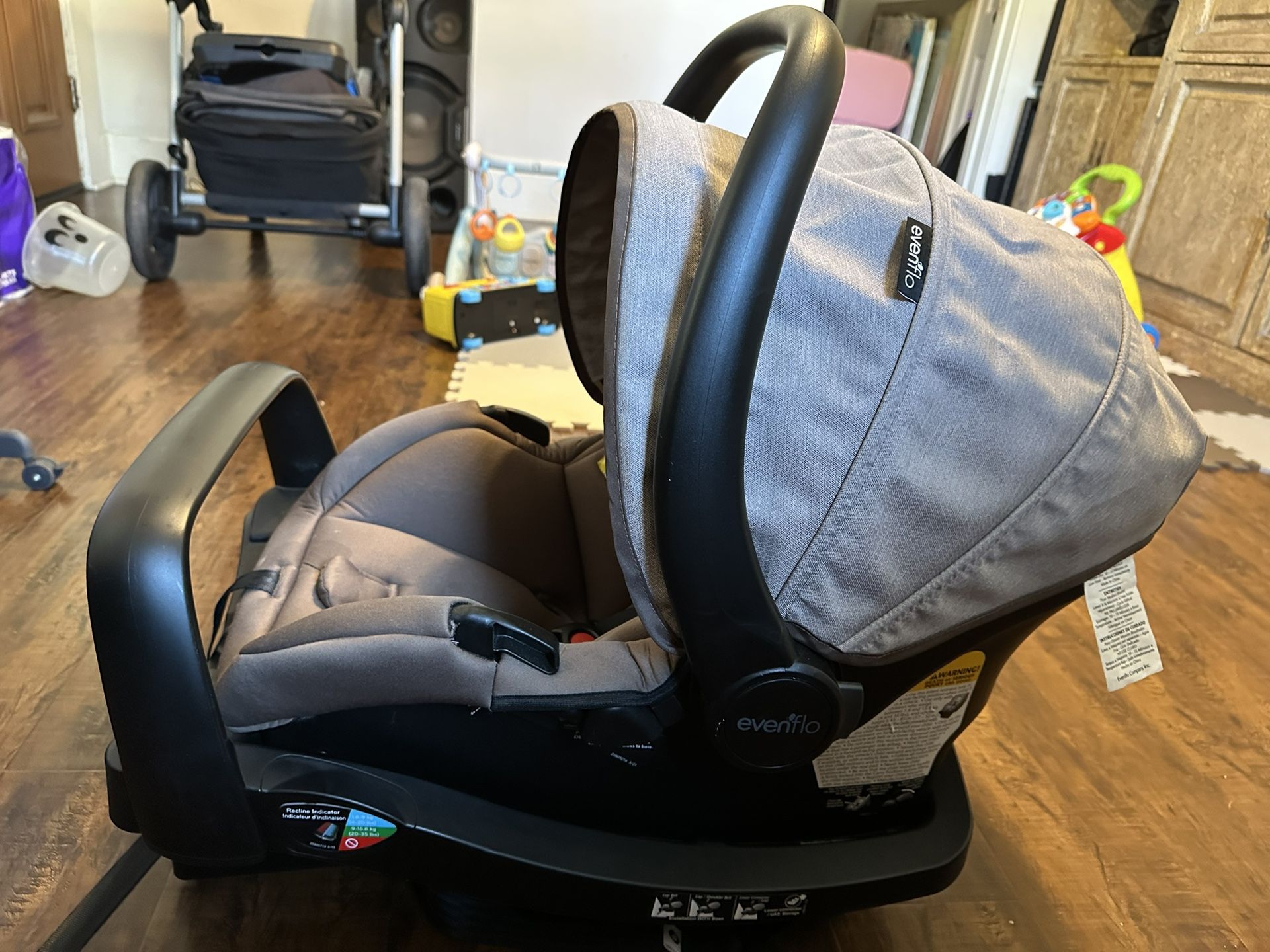 Even Flo Baby Car seat
