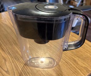 Brita Water Filter Pitcher  - Excellent Condition