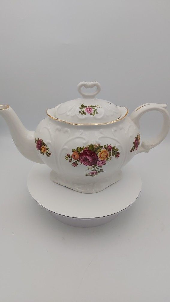 Vintage Royal Park Staffordshire Teapot Made In England