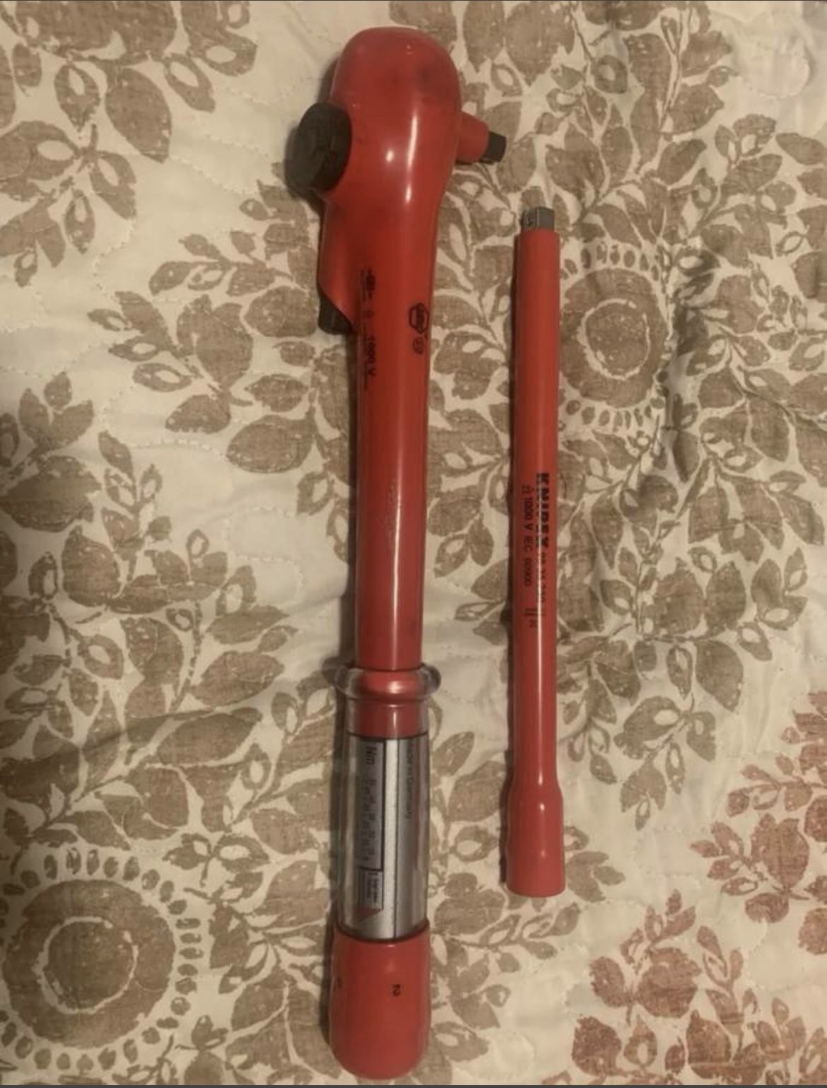 Knipex 98-33-50 Insulated Torque Wrench 5-50 Nm 3/8" square drive & extension