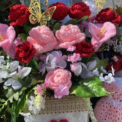 Last Big Mother’s Day Eternal Crocheted Flower 🌺 
