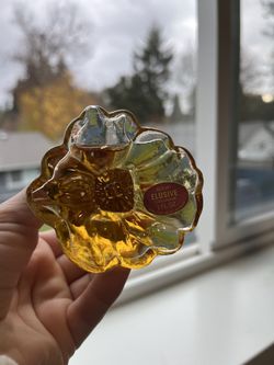 Avon Petti-Fleur flower-shaped cologne bottle