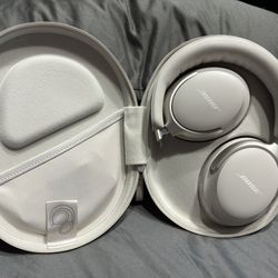 Bose - QuietComfort Ultra Wireless Noise Cancelling