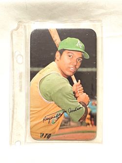 Great condition 1971 (Super) #38 Topps Reggie Jackson baseball trading card