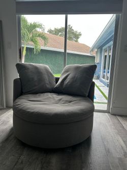 Accent chair color gray