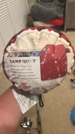 Camping quilt insulated