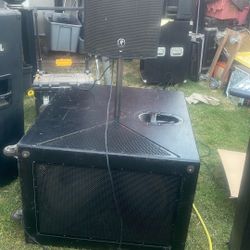 Two Boxes Doble 18s Two 12 All Mackies Powered And Mixer 16 Channels