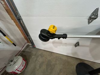 Dewalt Weed weeper