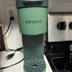 Mini Hunter Green Keurig
